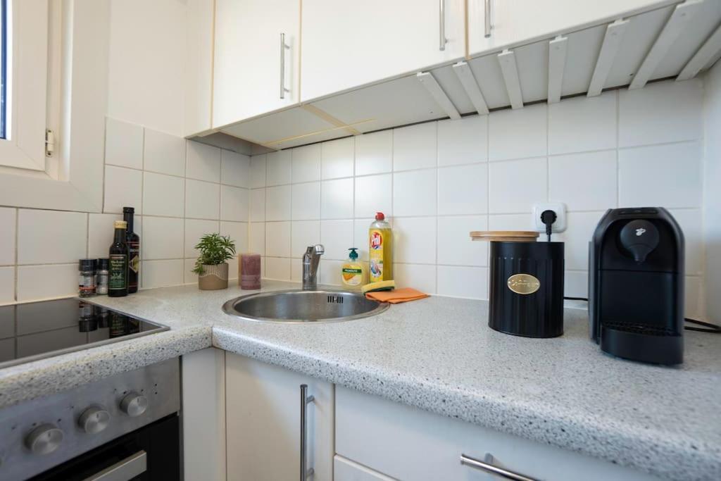 Stylish 2 Floor Penthouse • 15 Min To City Center Відень Екстер'єр фото